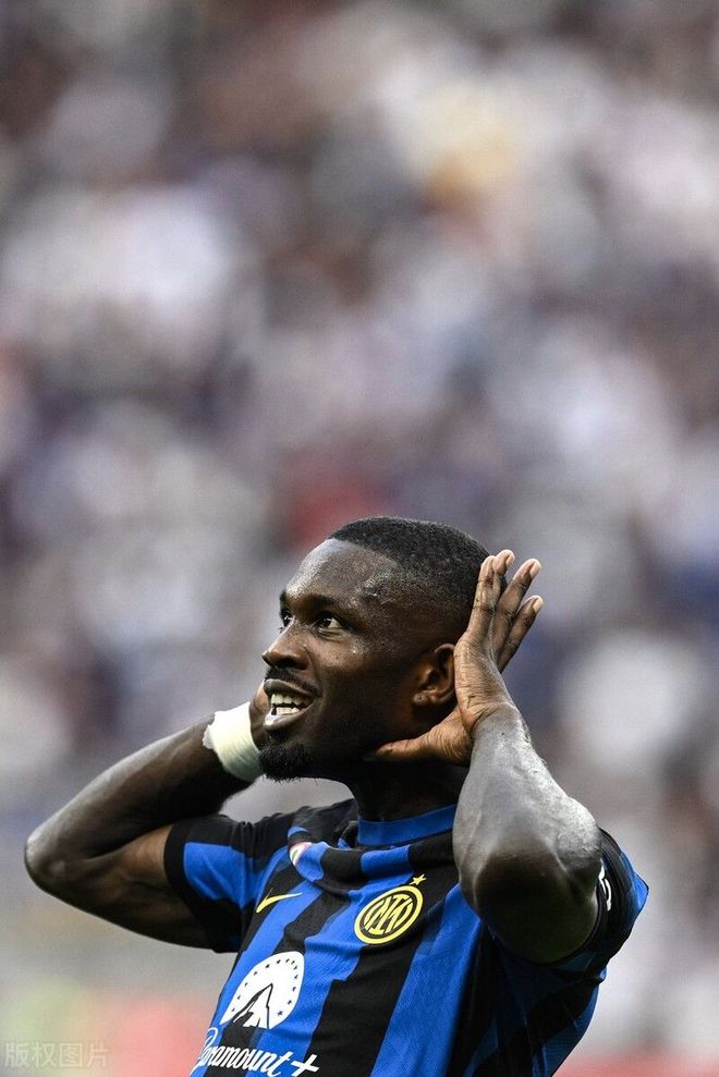 中摸爬滚打 中摸爬滚打